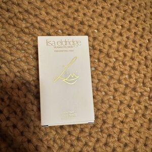Lisa Eldridge Seamless Skin Enhancing Tint in T3
